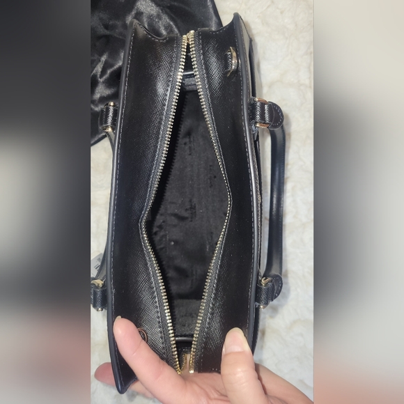 Kate Spade Madison Saffiano leather satchel, medium - Picture 5 of 11